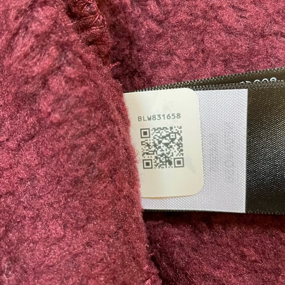 The North Face Maggy Sweater Fleece Jacket - Picture 7 of 7